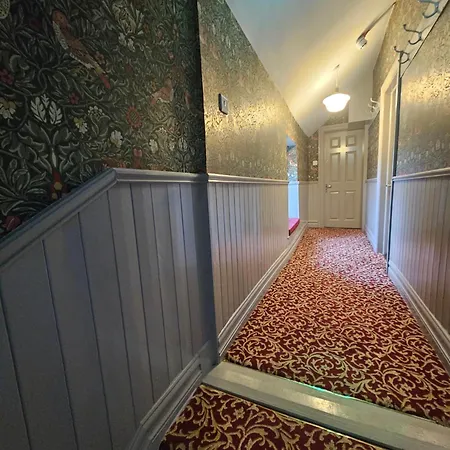 Bounty Bar Pensjonat Trim