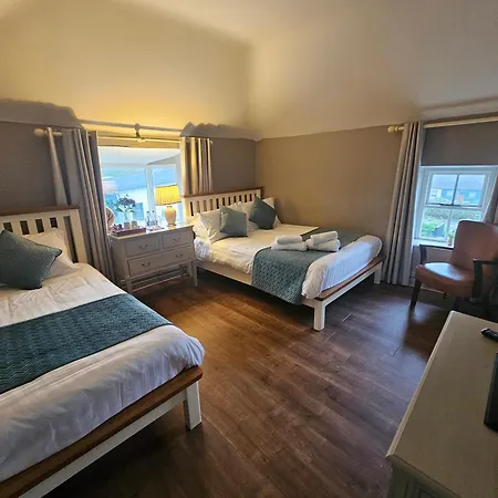 Pensjonat Bounty Bar *