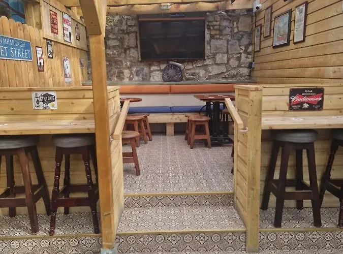 Pensionat Bounty Bar *